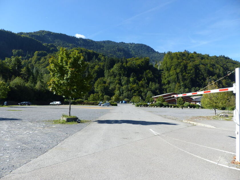 Parking du Grand Massif Express